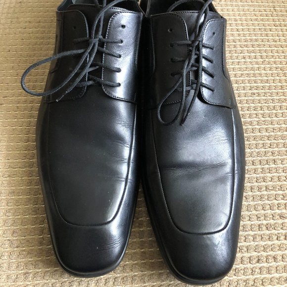 Gucci Men\'s Black Leather Cork  Dress Oxfords. main image 12